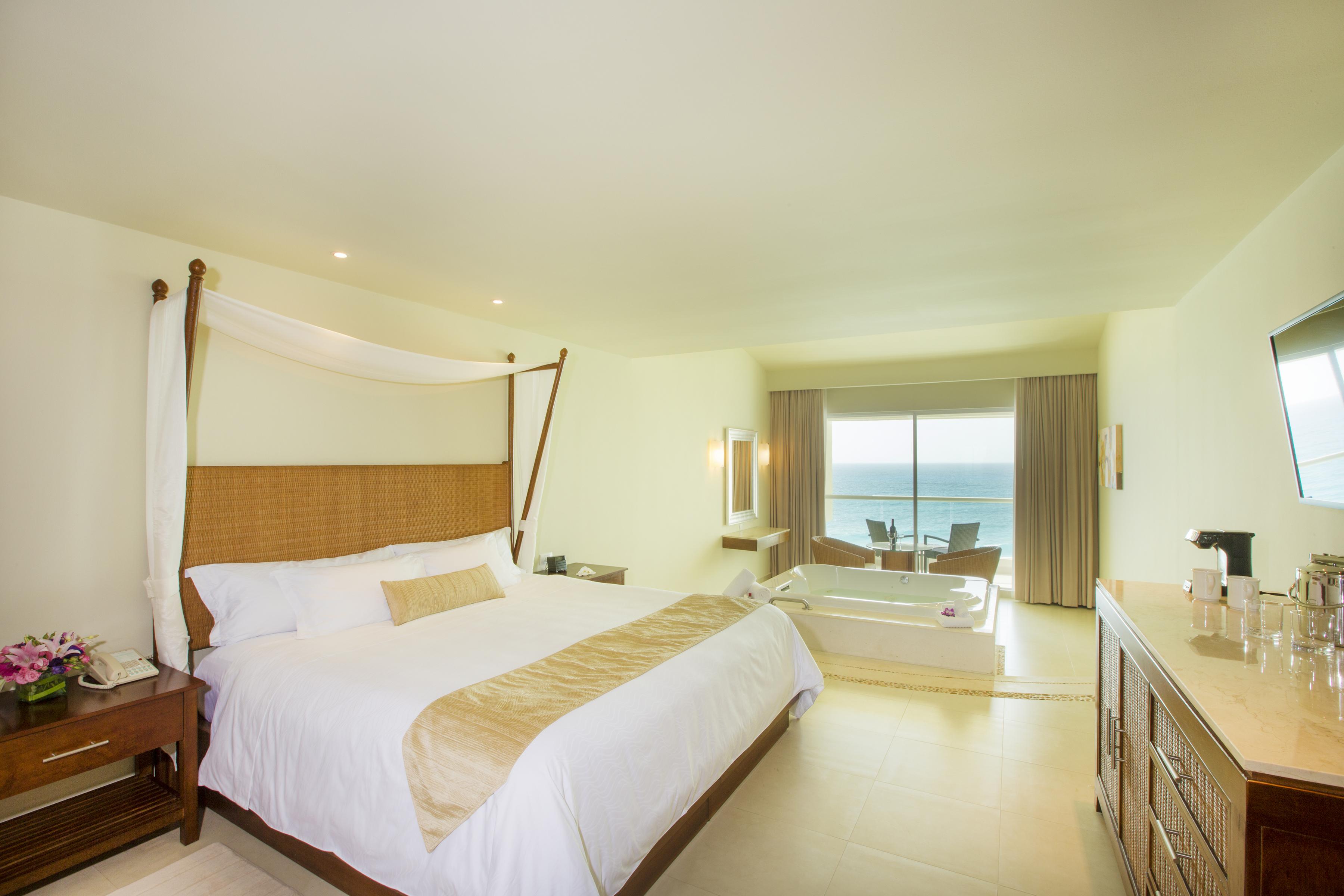 ซัน พาเลซ - ออล อินคลูซีฟ Hotel แคนคูน ภายนอก รูปภาพ