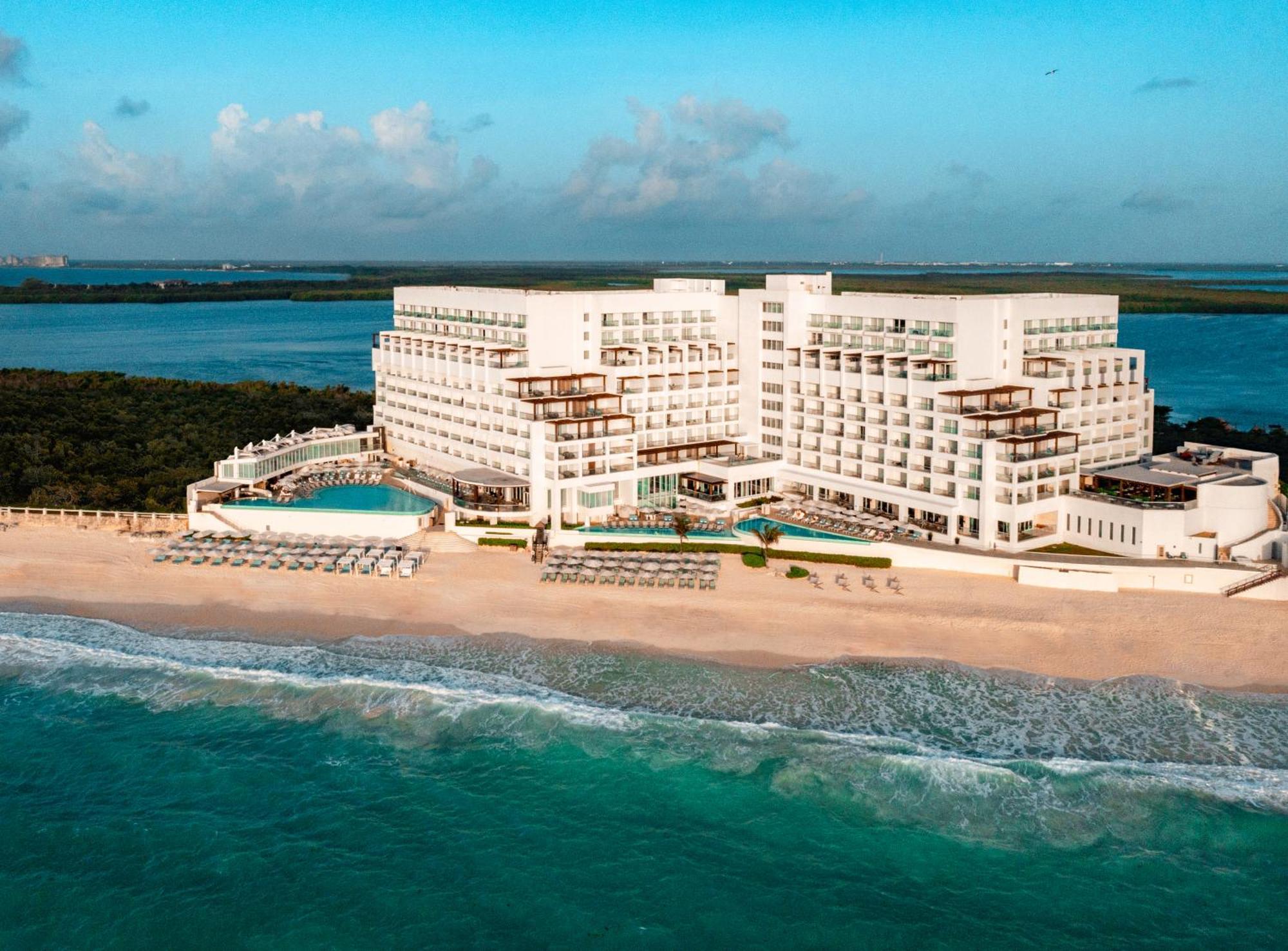 ซัน พาเลซ - ออล อินคลูซีฟ Hotel แคนคูน ภายนอก รูปภาพ